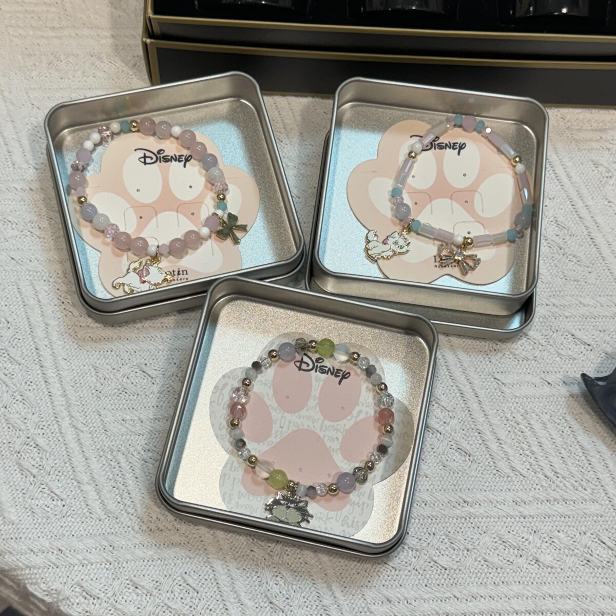 7-11「迪士尼魯斯佛系列」集點！臭跩貓魯斯佛&瑪麗貓居家、辦公、飾品等26款周邊看這