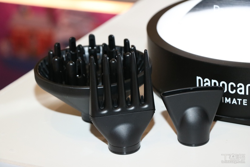 Panasonic 全新奈米水離子吹風機 EH-NC80 及 EH-NC50 在台上市！保濕力再升級，售價 15,900 元起