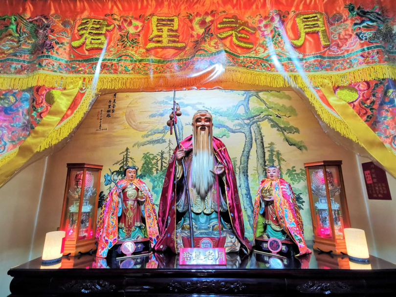 台中市都城隍廟月老星君（圖／楊登嵙提供）