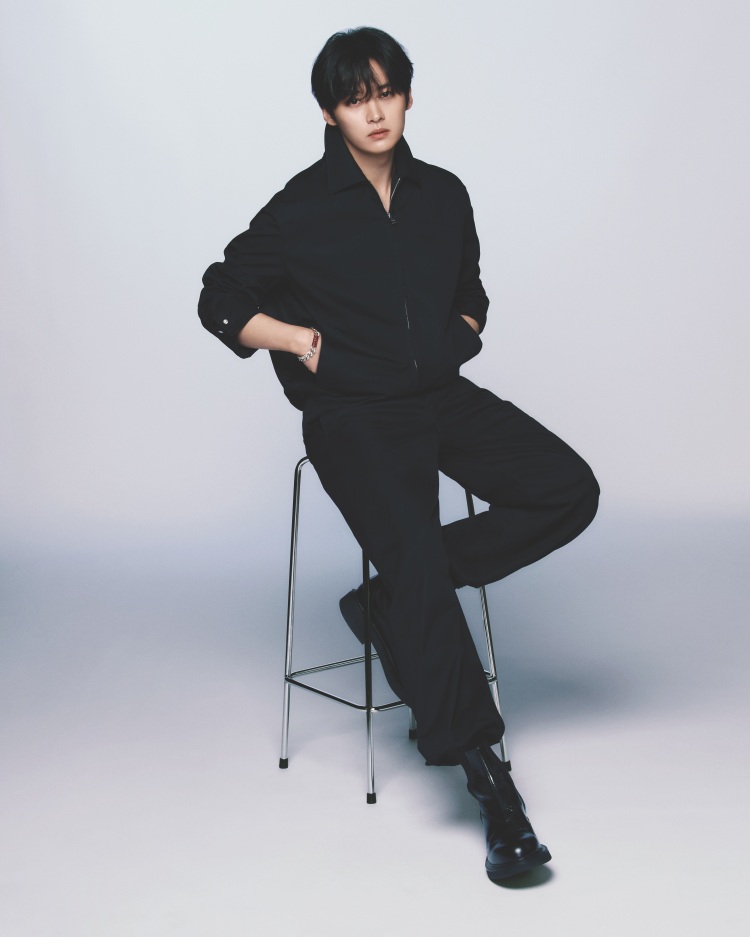 全球知名男子團體 Stray Kids 的成員 Lee Know，正式成為Gucci的品牌代言人