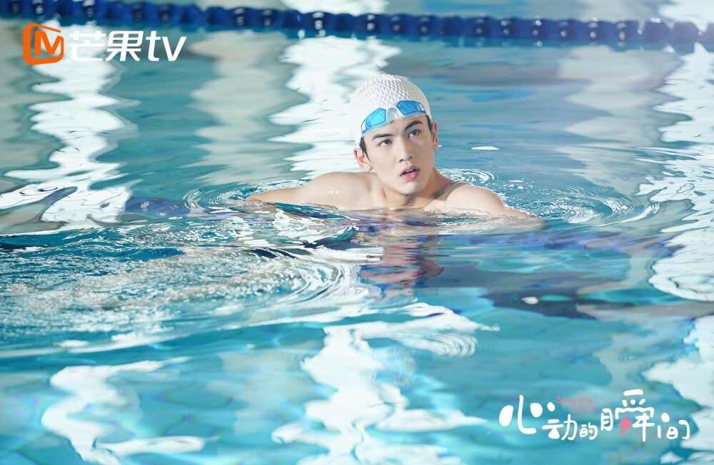 演過運動員鮮肉的陸劇男星！《在暴雪時分》吳磊MAN味爆棚，王星越被讚是「霸總」風格