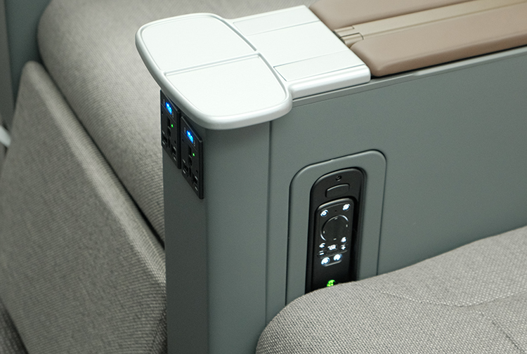 近幾年，行動電源爆炸引起飛機火災事件頻傳，進而影響到飛行安全。