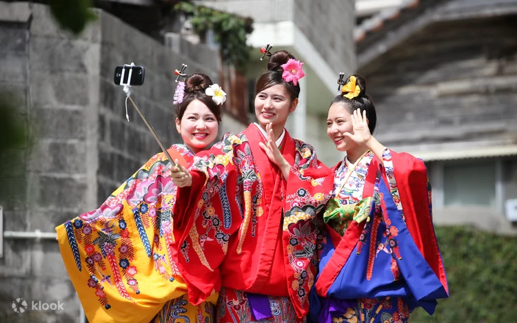 輕鬆琉裝體驗・攝影（那霸)