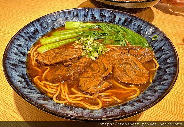 集英會牛肉麵-中央東店