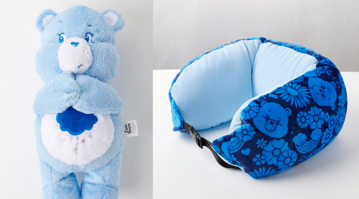 家樂福Care Bears加價購「Care Bears 玩偶頸枕組 (紫)、(水藍)」，加購價：699元，二色全台皆限量2500個