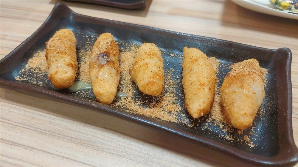 美食｜高鐵左營站美食Cai Shen Dao蔡神到紙包魚，台