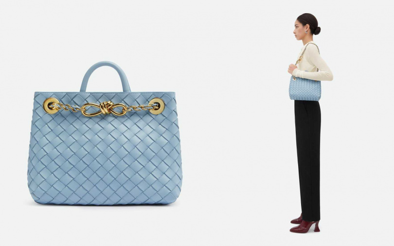 Bottega Veneta ANDIAMO藍色編織皮革鏈帶手提肩背包／151,000元（圖／品牌提供）
