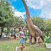 彰化親子農場｜帶著孩子出門放電，餵食小動物玩水玩沙，記錄孩子的成長