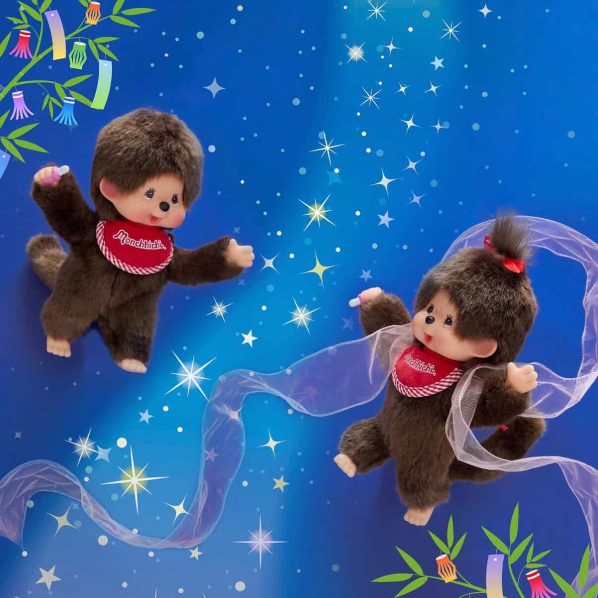 到了 1980 年 Sekiguchi 公司於日本播出首部動畫《Futago no Monchhichi》，1983 年知名動畫公司漢納巴伯拉（Hanna-Barbera）也跟進推出動畫《Monchhichis》。