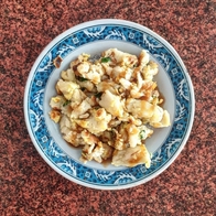 【2024高雄美食】推薦70間高雄必吃美食，美食餐廳、在地小吃、早午餐、甜點、宵夜必吃名單《高雄美食懶人包》 - 好好玩 FUNIT 2024