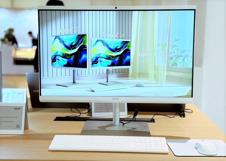 Acer Day 開跑！Swift 14 AI 售價 49,900 元，同步推出 Predator Connect T7 Wi-Fi 7 電競路由器