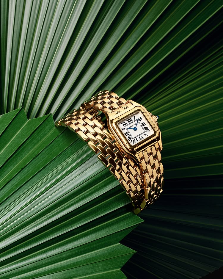 旗下四大珠寶品牌，卡地亞、梵克雅寶、布契拉提（Buccellati），以及 Vhernier，依舊是主力品牌，佔據整體營收 72%，四個品牌的營收加總破 1,300 億新台幣。