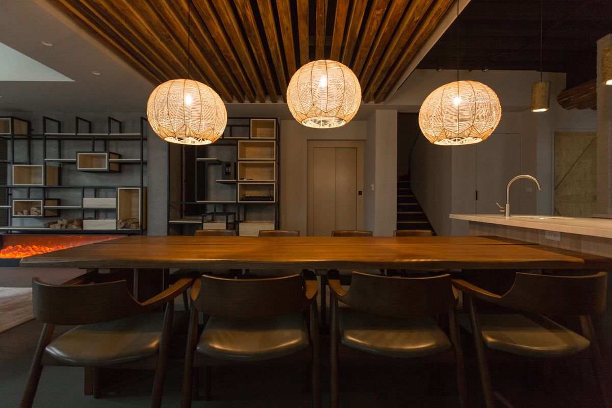 百岳室內空間設計；毛胚屋；民宿；室內設計