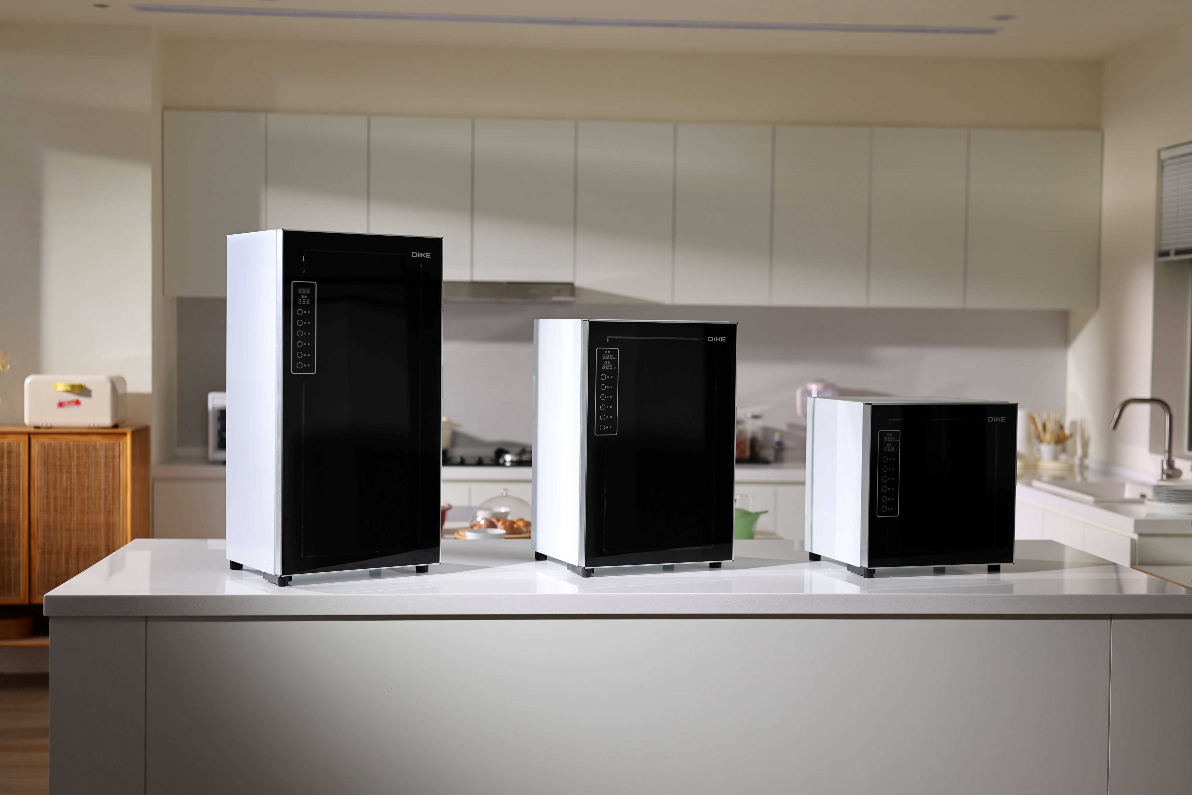 DIKE X2 仿生擦窗機器人與等離子除菌烘碗機正式在台上市