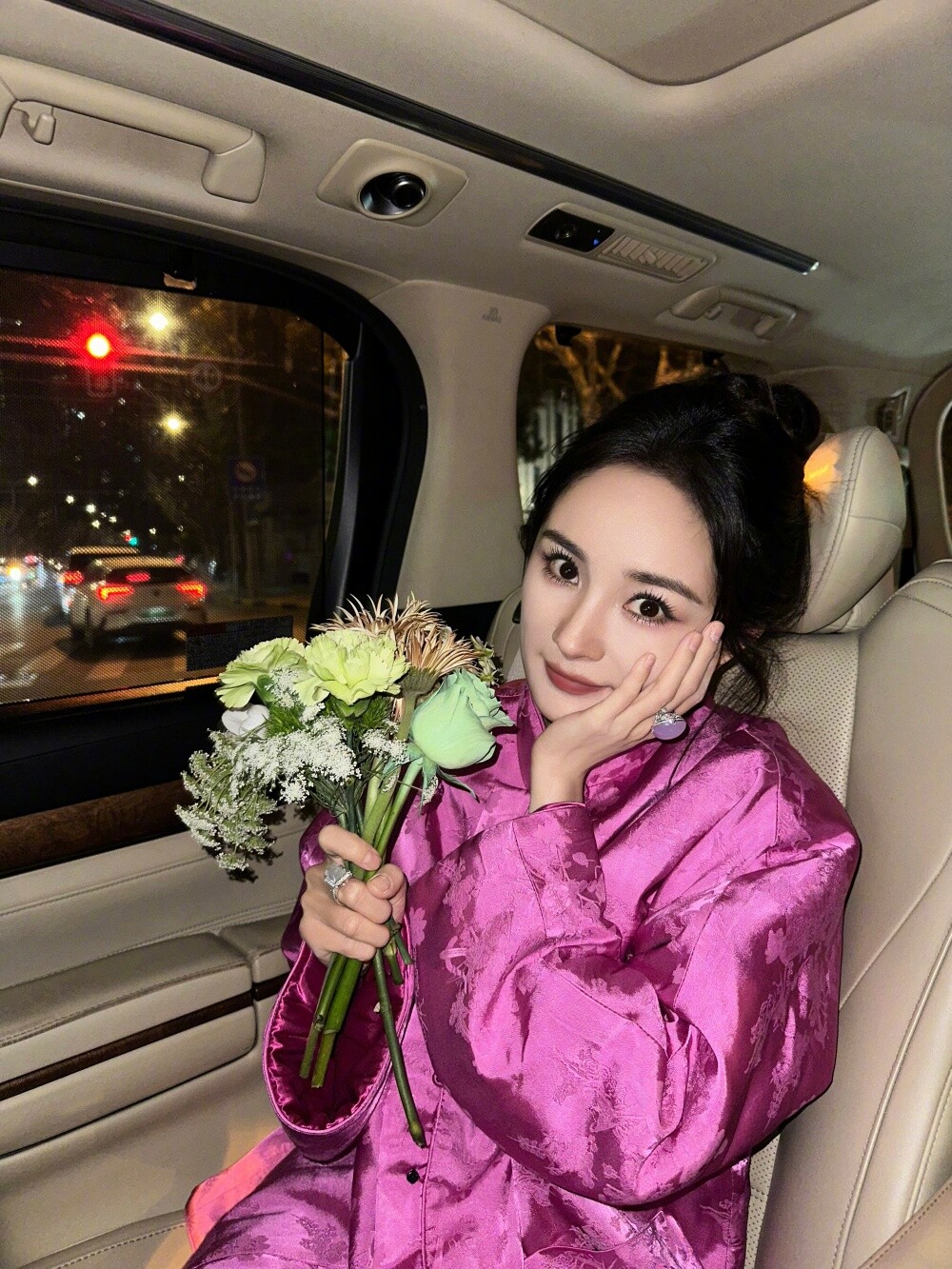 8位陸劇85花2024待播劇！《與鳳行》趙麗穎進組拍劇，劉亦菲1部，劉詩詩2部都是古裝劇