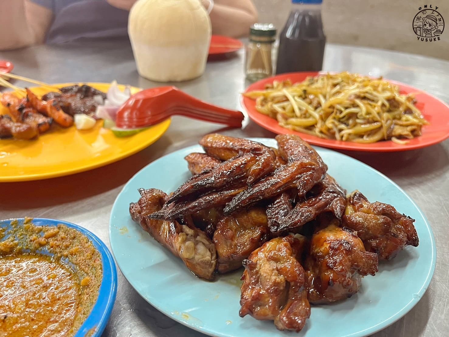 亞羅街夜市美食