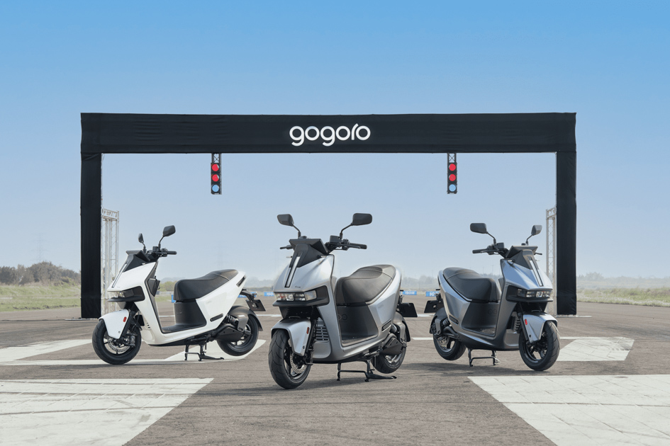 Gogoro Pulse 共有三種顏色，分別是銀色、灰色與白色。