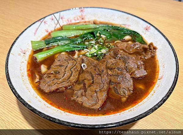 集英會牛肉麵-中央東店