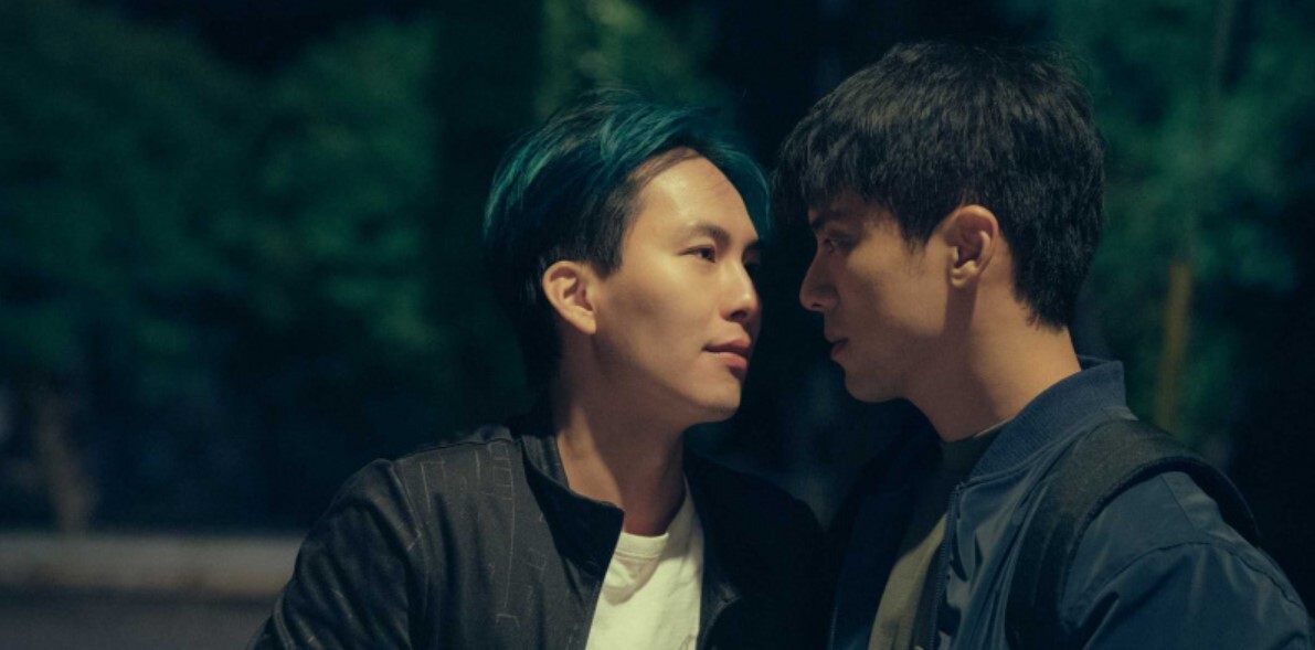 比《愛愛內含光》更奇葩約砲故事！辯與同性不算出軌，群發訊息給砲友，竟成功徵到員工