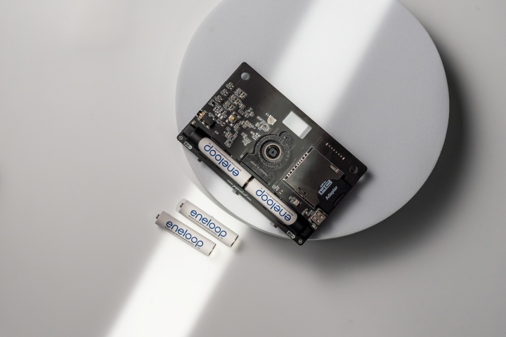 Panasonic eneloop 充電電池攜手 Paper Shoot 推出紙相機禮盒！限量 200 組、售價 $4,450 元起
