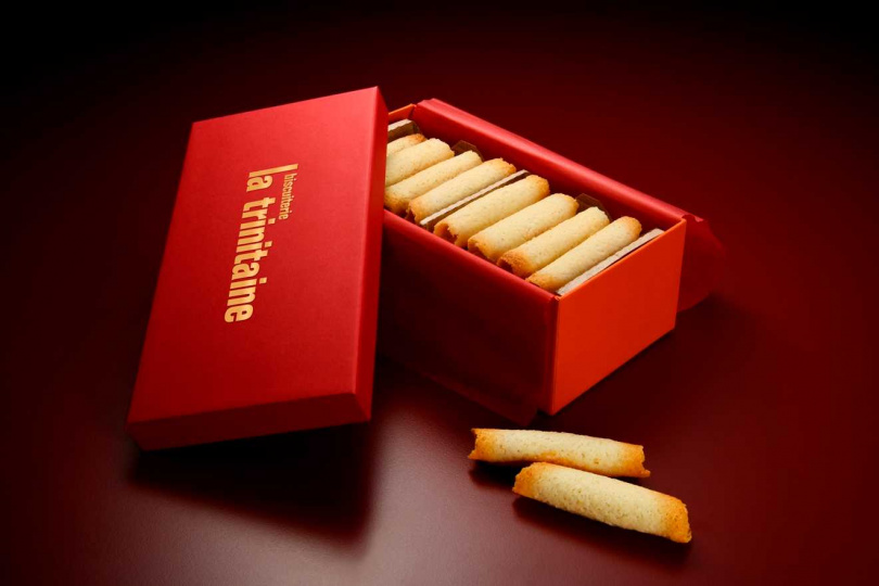 法國布列塔尼層酥蛋捲禮盒嚴選新鮮及天然的食材.純淨原始的風味傳承60餘年來口味依舊不變，不加水的堅持，在鐵板烤製後捲成如雪茄狀，無法複製的層酥蛋捲口味。  