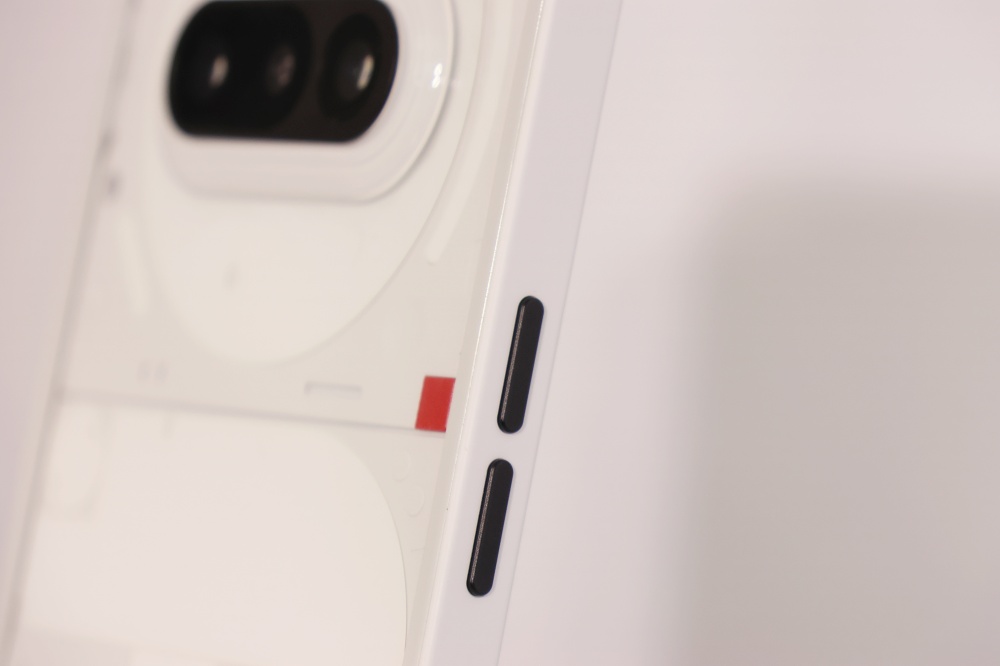 透明手機 Nothing Phone 3a 在台發表，售價 13990 元起