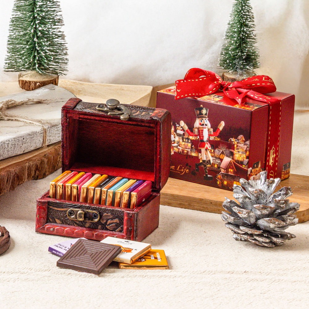 快速出貨【Diva Life】聖誕胡桃鉗 比利時巧克力片12入迷你珠寶盒｜交換禮物、聖誕送禮
