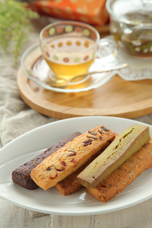 [蕃薯藤]TINA多穀物綜合小方塊手工餅乾