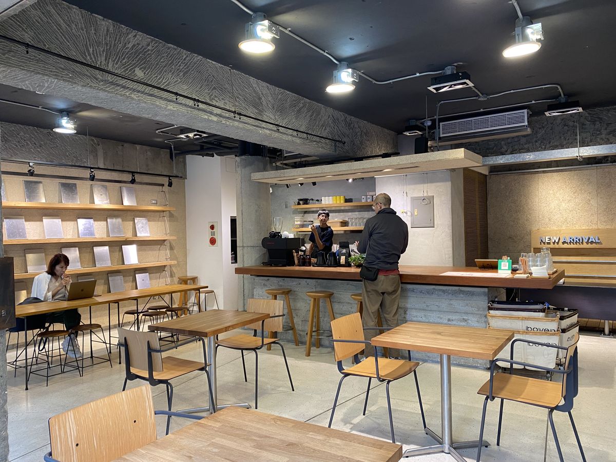 Boven雜誌圖書館；建築空間；室內設計