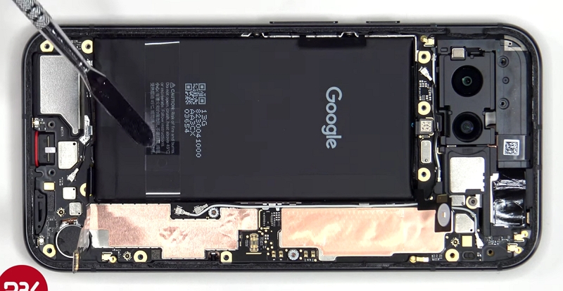 Google Pixel 8a 拆解影片出爐：可維修分數高，Tensor G3 晶片卻沒有搭配均溫板被質疑散熱能力