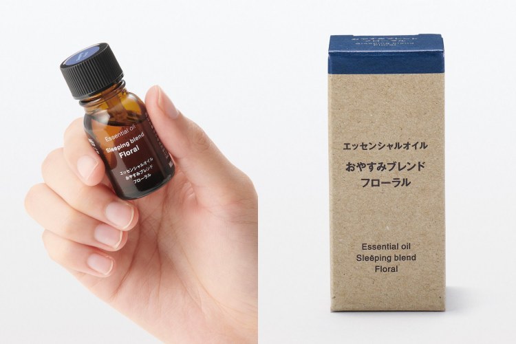 雖然台灣尚未引進這款精油沐浴乳，但其實無印良品台灣販售的「綜合精油晚安系列」被不少人發現香味極度相似。