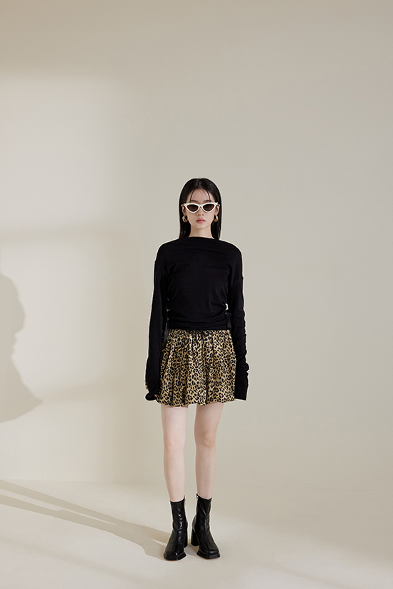 D+AF肉肉女孩短靴穿搭推薦  女神降臨．加厚水台高跟瘦瘦短靴