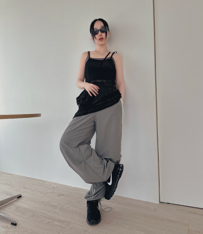 限時下殺/編織感簍空細肩襯裙