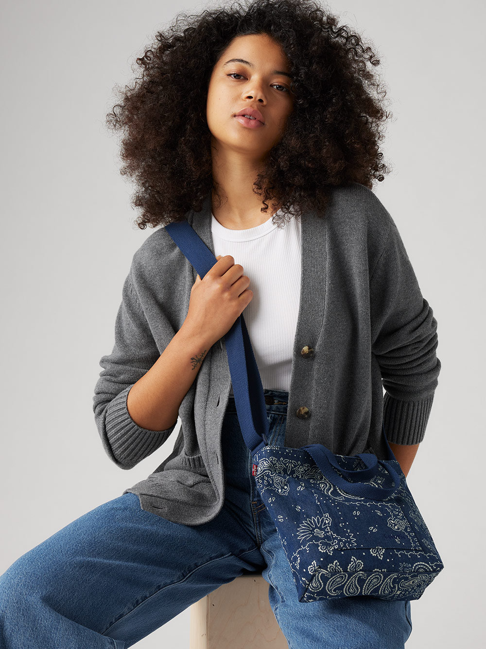 Levi's® 男女同款Mini 變形蟲牛仔托特包 人氣新品