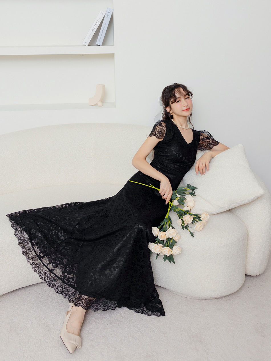 OB 雕花蕾絲蓋袖V領修身長襬輕婚紗