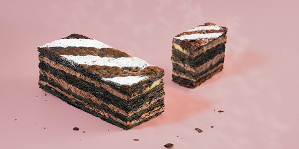 時尚黑金派皮、隨著甜點界的創新發展，傳統拿破崙派逐漸發展出多種現代化與地域特色風味