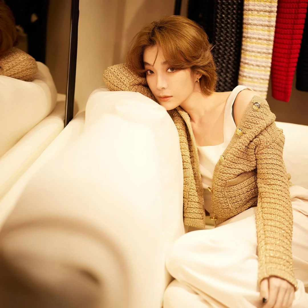 蔡淑臻減齡短髮示範2：木馬捲短髮