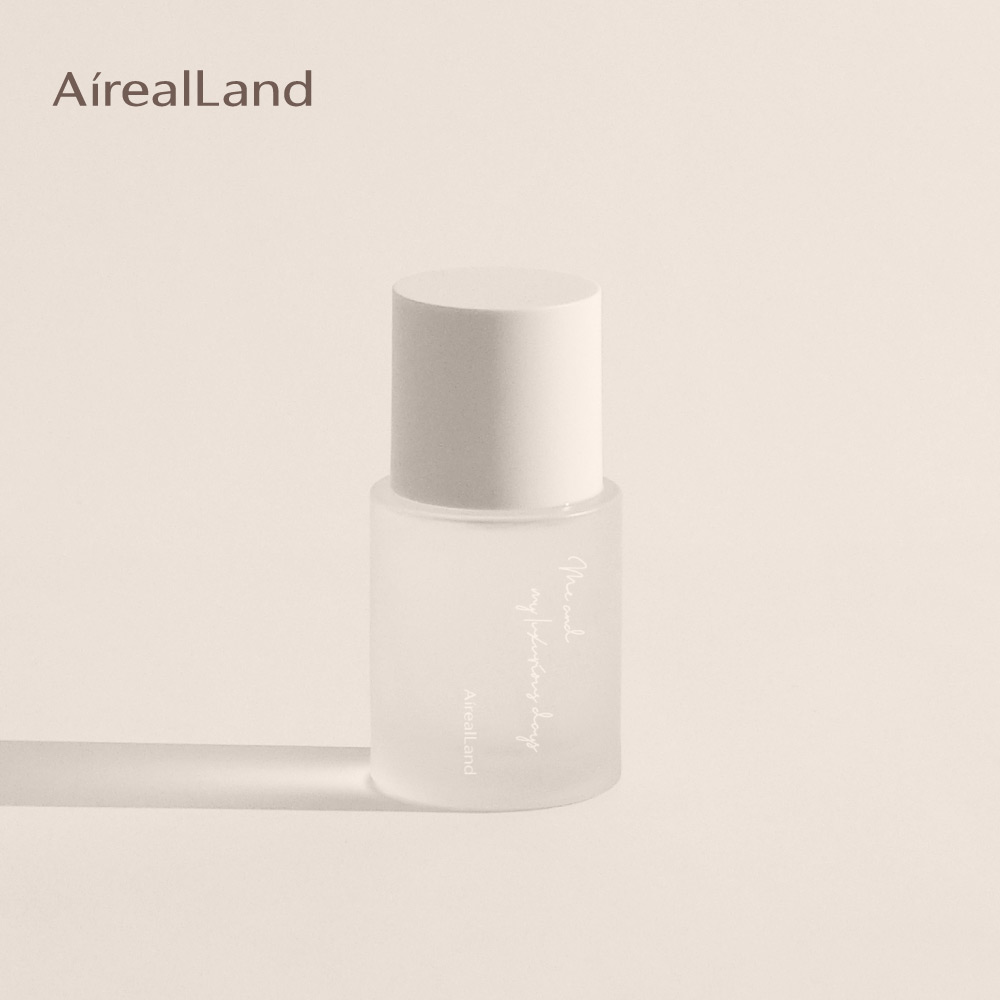 琉光柔韌身體精華油 60ml：脖子以下也都是嫩，養成細皮嫩肉的千金肌，滋養嫩亮