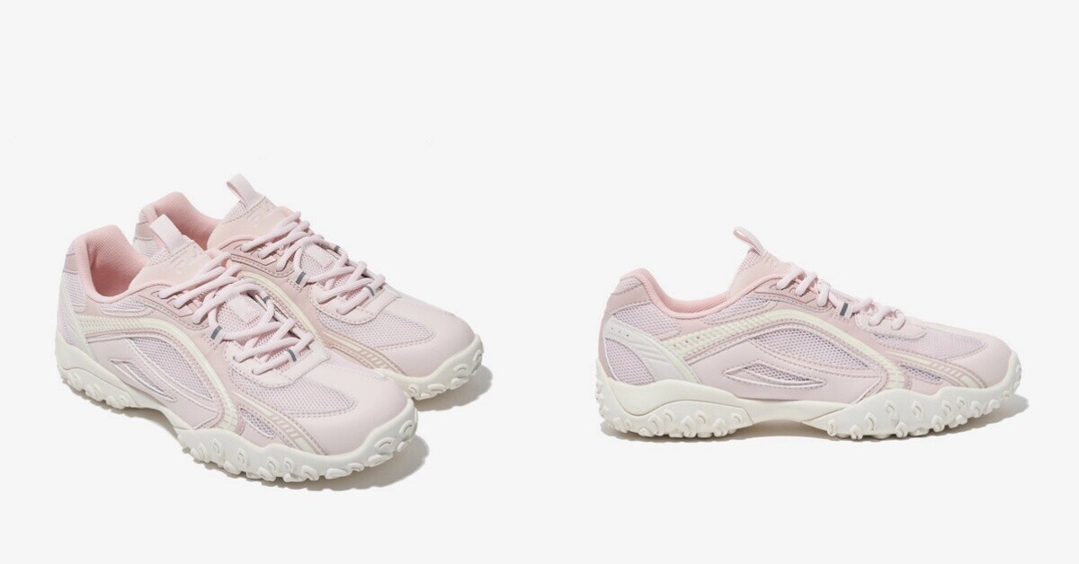 1. FILA ECHAPPE BLOSSOM：韓韶禧同款！（約NT$2,489)