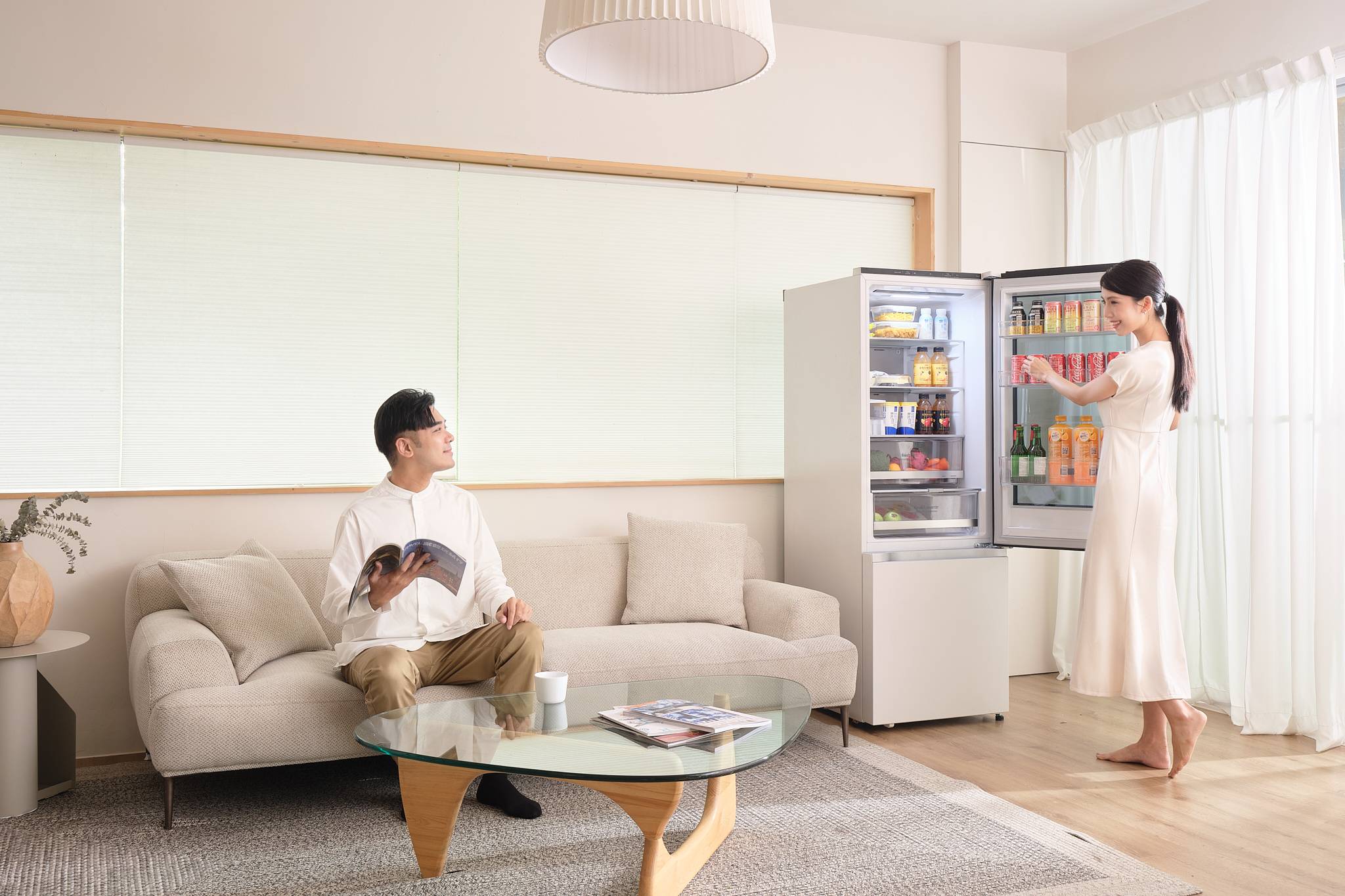LG 推出 60 公分窄版敲敲看雙門冰箱，小空間也能輕鬆使用