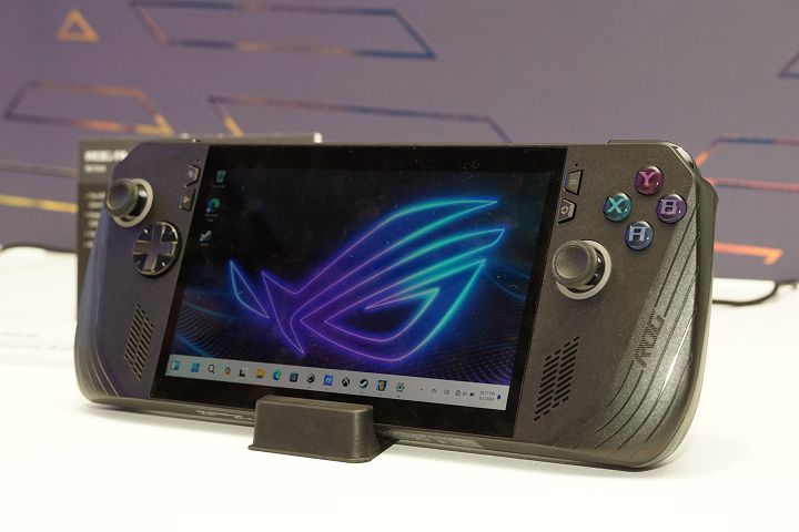 Computex 2024：ROG Ally X 掌機正式亮相，升級電池、記憶體，內建 1TB SSD，建議售價 25,999 元
