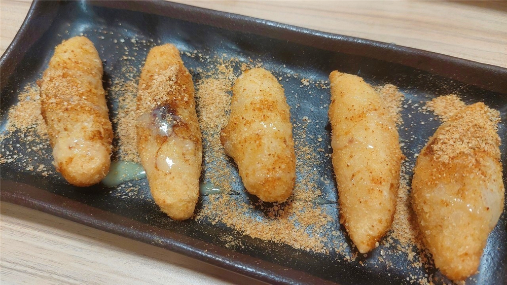 美食｜高鐵左營站美食Cai Shen Dao蔡神到紙包魚，台
