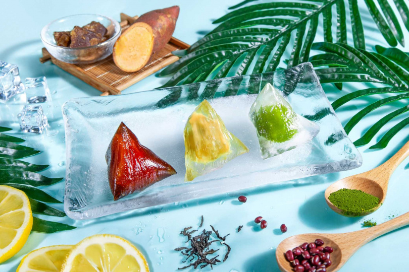 「冰心甜粽禮」內含「抹茶紅豆」、「檸檬柚子紅茶」、「黑糖金薯」3種風味心。（699元／9入，圖／台北萬豪酒店提供）