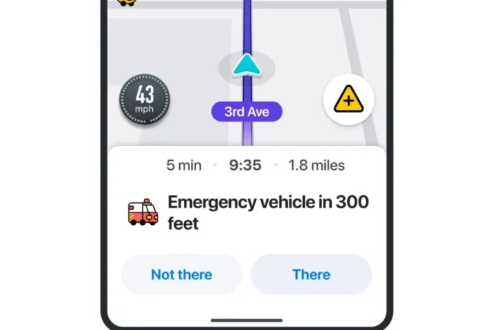 新版 Waze 導航服務將加入更多行駛輔助功能，包含容易尋找停車場、前方路況提醒等 | LINE購物