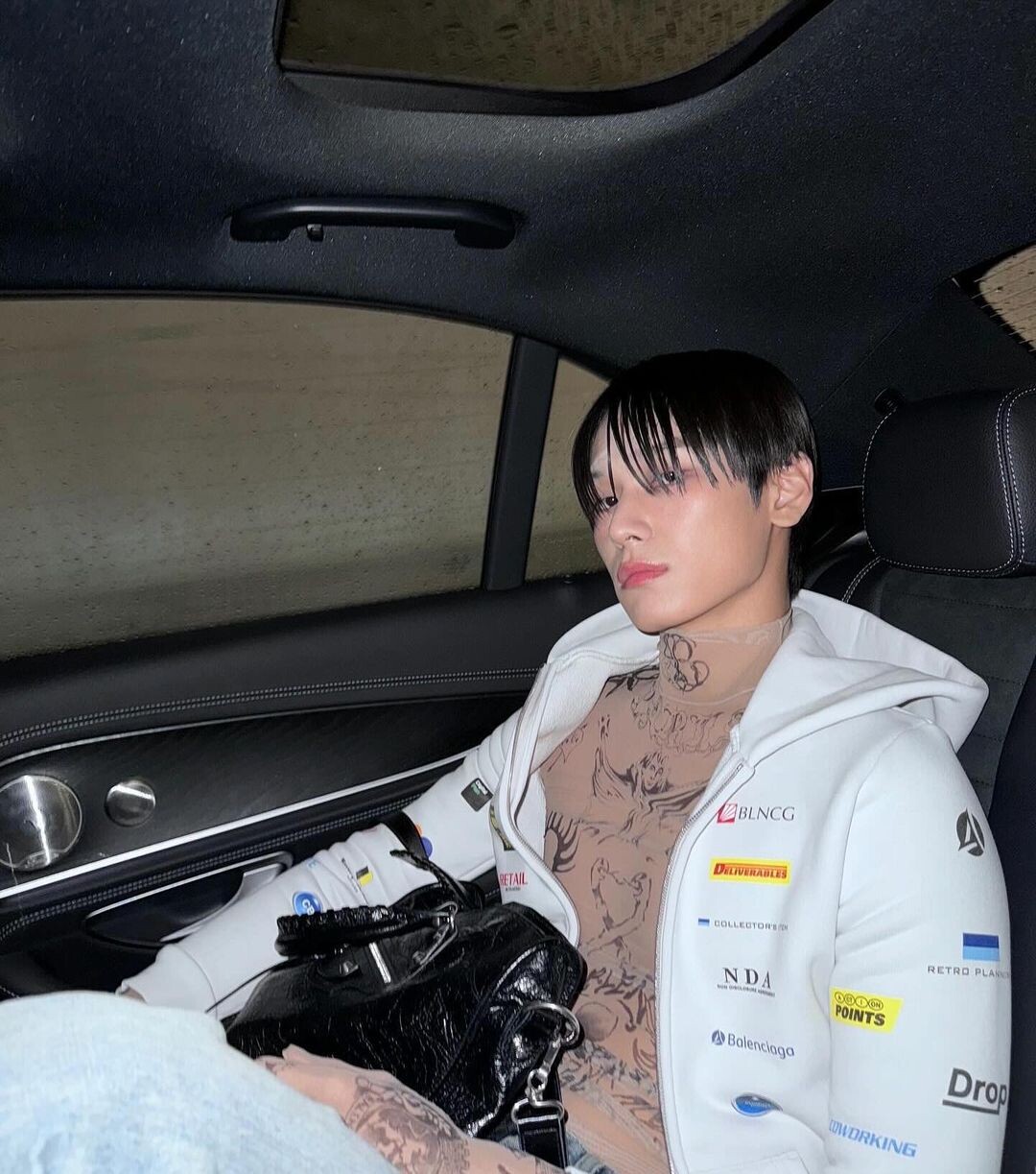 2024秋冬巴黎時裝週出席的K-pop偶像