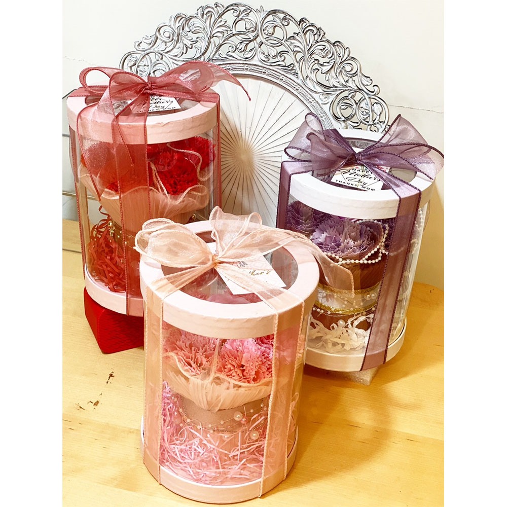 【OSTARA FLORIST 奧斯塔拉花藝】香氛康乃馨母親節花禮-母親節、花禮、永生花、香氛