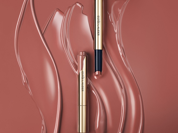Estée Lauder 蜜糖嘟嘟鏡光唇 #390蜜桃柔粉，NTD1,450