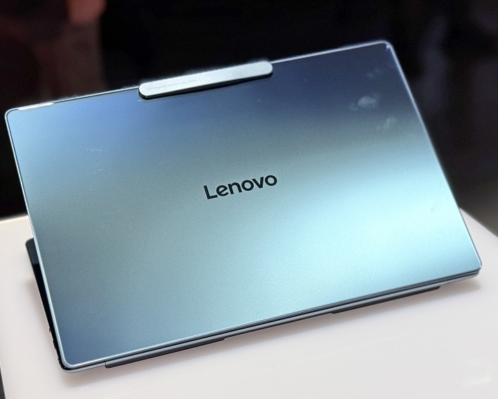 Lenovo 推出 8 款 Yoga 系列筆電及平板電腦，全面啟動 AI Now 個人化 AI 助理