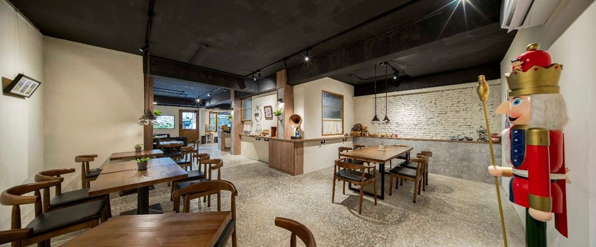 亞菁設計；寵物共融；嗎哪咖啡