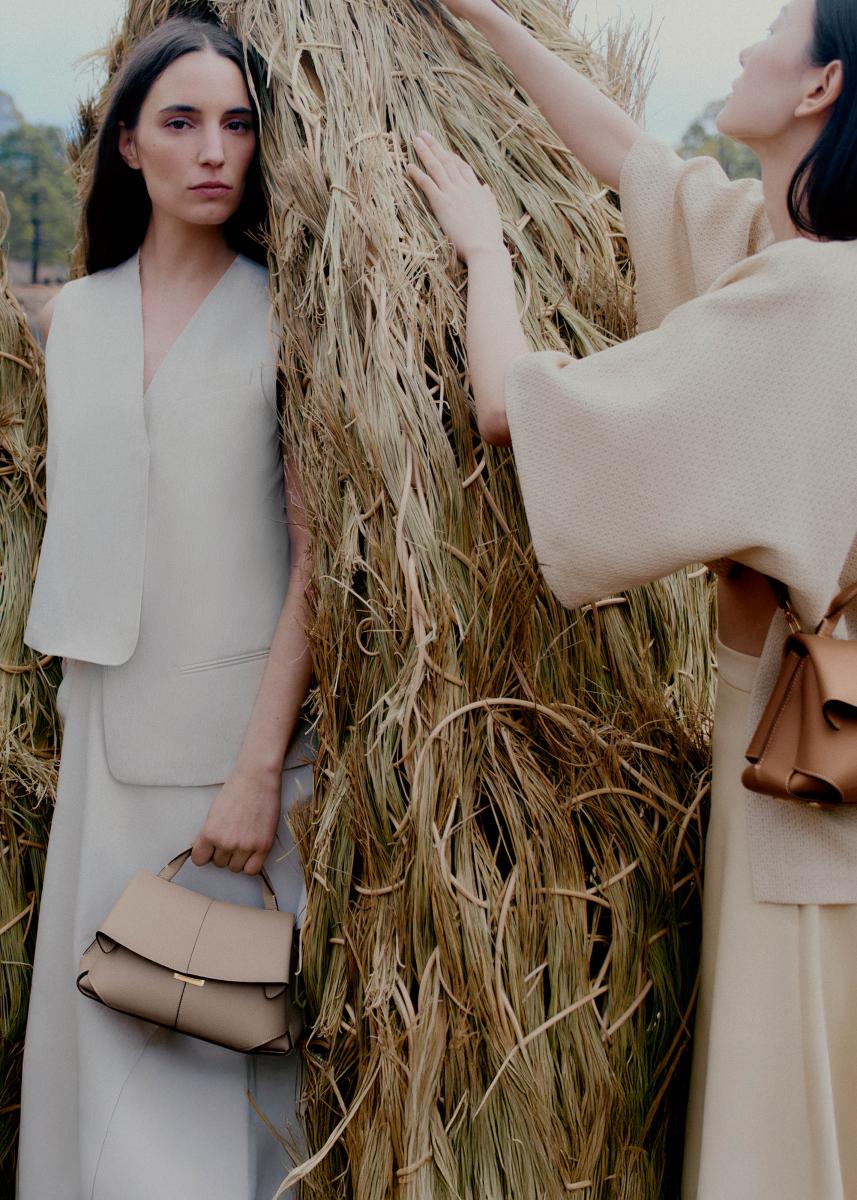 Polène極簡風格，恰好符合當今的流行趨勢。